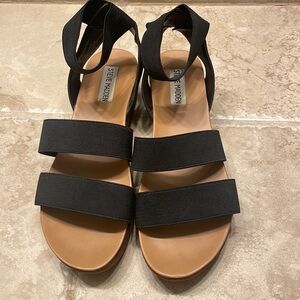 Black Steve Madden Platform Sandals